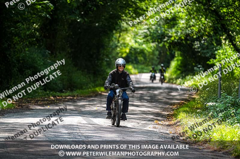 Vintage motorcycle club;eventdigitalimages;no limits trackdays;peter wileman photography;vintage motocycles;vmcc banbury run photographs